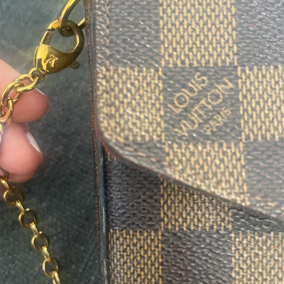 Louis Vuitton Félicie Pochette Damier - Picture 6 of 10